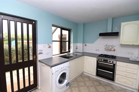 2 bedroom link detached house for sale, Hughes Avenue, Barnstaple