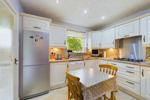 4 bedroom detached house for sale, Green Lane, Buxton