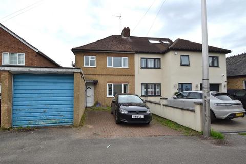 3 bedroom semi-detached house for sale, Baldock Road, Buntingford