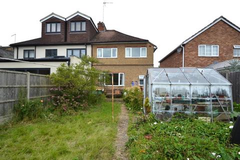 3 bedroom semi-detached house for sale, Baldock Road, Buntingford