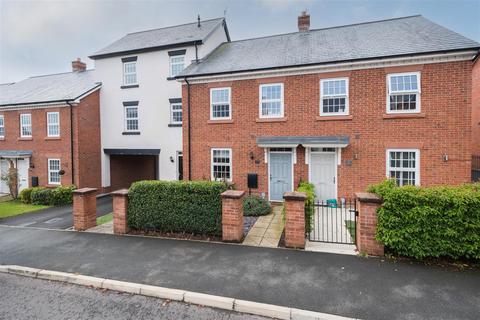 3 bedroom terraced house for sale, Hazelhurst Way, Tarporley