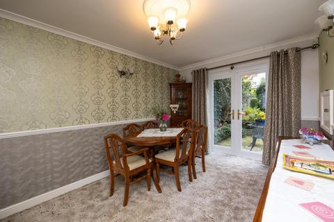 3 bedroom link detached house for sale, Larch Walk, Kennington, Ashford TN24