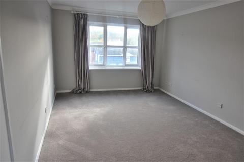 2 bedroom flat to rent, Coptefield Drive, Belvedere, Kent , DA17 5RJ