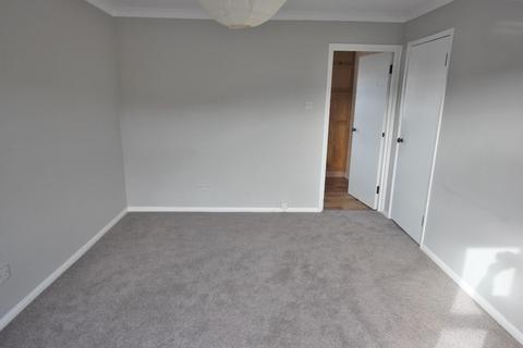 2 bedroom flat to rent, Coptefield Drive, Belvedere, Kent , DA17 5RJ