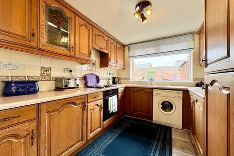 2 bedroom detached bungalow for sale, Queens Crescent, Hoyland, Barnsley