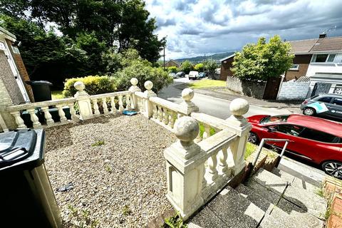 3 bedroom terraced house for sale, Wheatley Road, Neath
