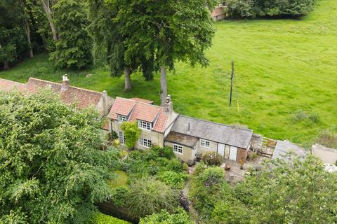 2 bedroom end of terrace house for sale, 3, Station Cottages, Water Lane, Huttons Ambo, York, YO60 7HQ