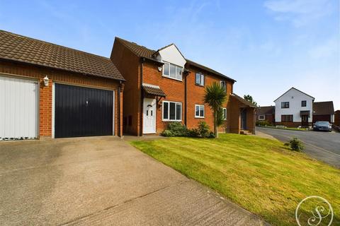 2 bedroom semi-detached house for sale, Burr Tree Drive, Leeds