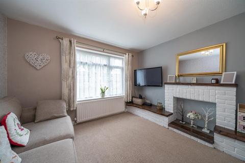 3 bedroom end of terrace house for sale, Laidon Square, Hemel Hempstead, Hertfordshire, HP2 6PE
