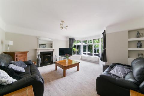 5 bedroom detached house for sale, Fir Tree Road, Epsom