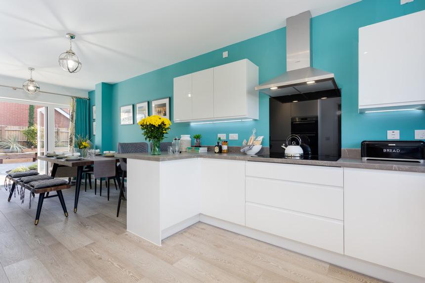 Yew 09 kitchen diner Housetype Plot - Hero 860x573