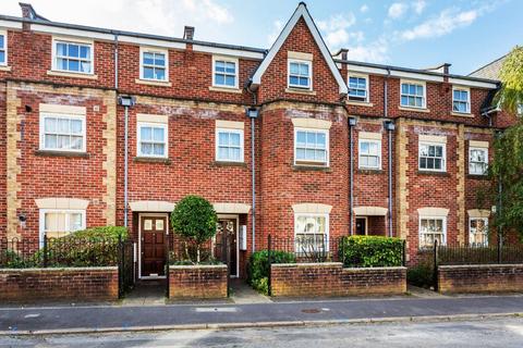 3 bedroom apartment for sale, The Bars, Guildford