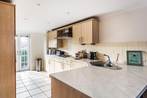 3 bedroom apartment for sale, The Bars, Guildford