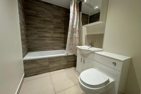 41a Windsor Road, Thornton Heath, CR7 8HG