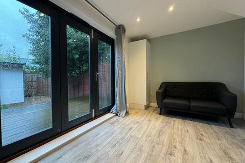 41a Windsor Road, Thornton Heath, CR7 8HG