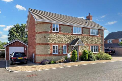 4 bedroom detached house for sale, Motcombe Meadow, Motcombe, Shaftesbury