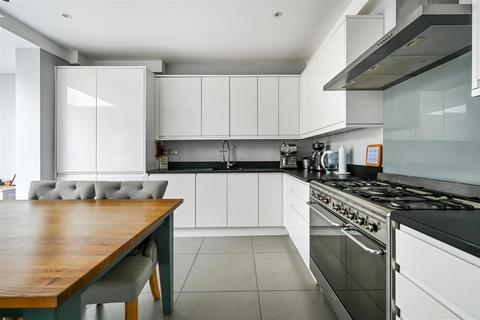 3 bedroom end of terrace house for sale, Balfour Road, Wimbledon SW19