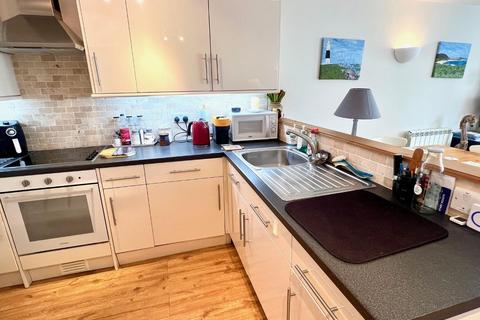 4 bedroom terraced house for sale, Braye Street, Alderney