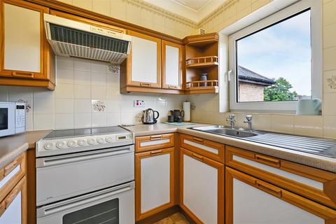 1 bedroom flat for sale, Kathleen Godfree Court, Wimbledon SW19