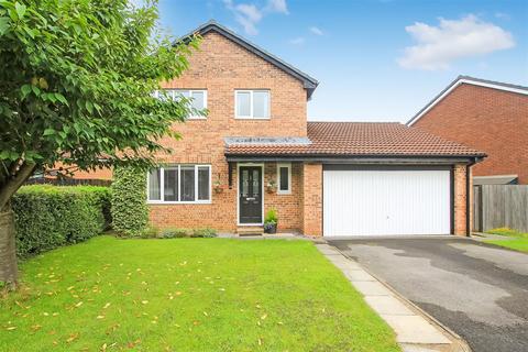 4 bedroom detached house for sale, Woodham Gate, Woodham