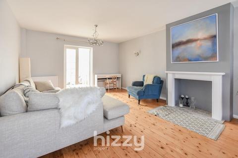 15a New Cut, Hadleigh, Ipswich, IP7 5DA