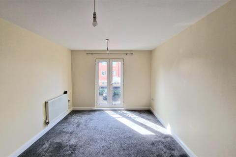 2 bedroom flat to rent, Welland Road, Hilton, Derby
