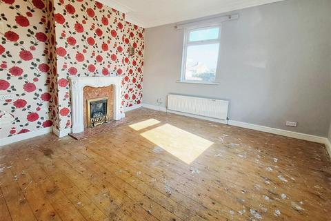 2 bedroom end of terrace house for sale, Firth Street, Greasbrough, Rotherham