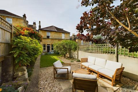 4 bedroom house to rent, Shakespeare Avenue, Bath BA2