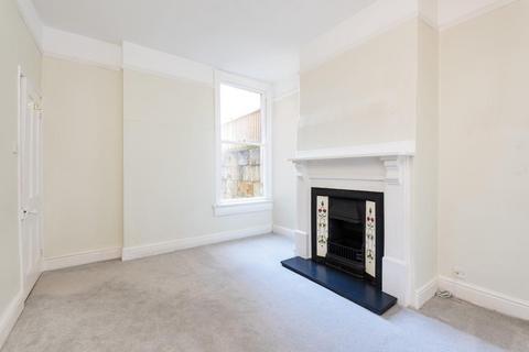 4 bedroom house to rent, Shakespeare Avenue, Bath BA2