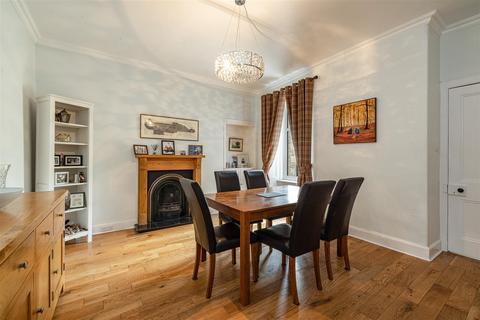 4 bedroom terraced house for sale, 3 Marion Crescent, Selkirk