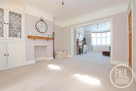 4 bedroom semi-detached house for sale, London Road Pakefield, NR33