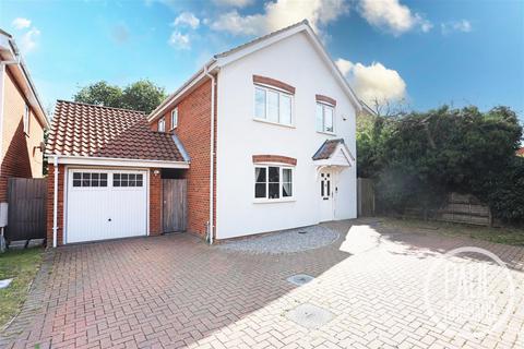 8 Applewood Close, Carlton Colville, Lowestoft, NR33 8FD
