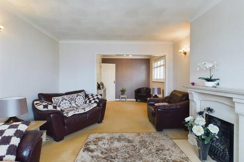 4 bedroom house for sale, Sadler Way, Brighton