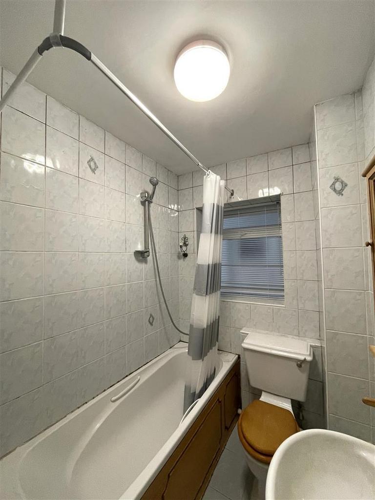Bath.jpg