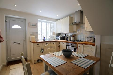 2 bedroom house for sale, Mount Pleasant, St. Leonards-On-Sea