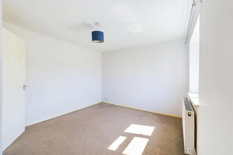 31 Byron Close, Walton-on-thames, KT12 3RL