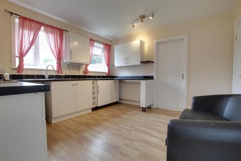 3 bedroom house for sale, Queens Gardens, Hornsea