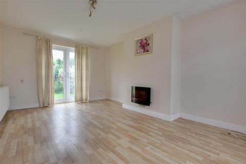 3 bedroom house for sale, Queens Gardens, Hornsea