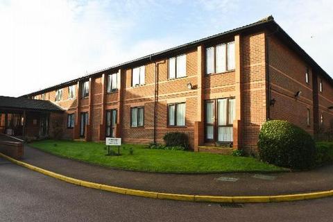 1 bedroom retirement property for sale, Regency Court, Park Avenue, Enfield, EN1