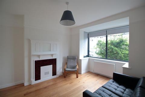 2 bedroom house to rent, Abercairn Road, London SW16