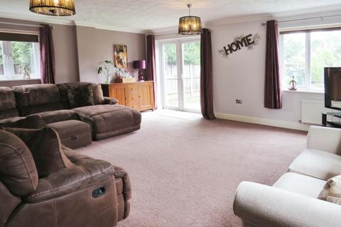 4 bedroom detached house for sale, The Street, Gooderstone PE33