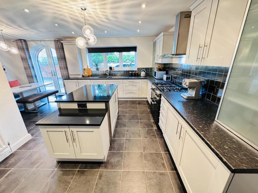 Kitchen/breakfast room