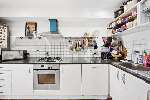 2 bedroom apartment for sale, Basing Place, Shoreditch, E2