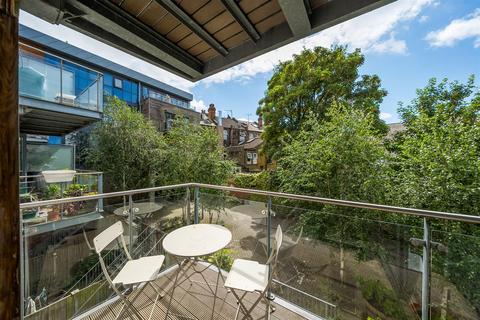 1 bedroom apartment for sale, Metropolitan Court, London, NW2