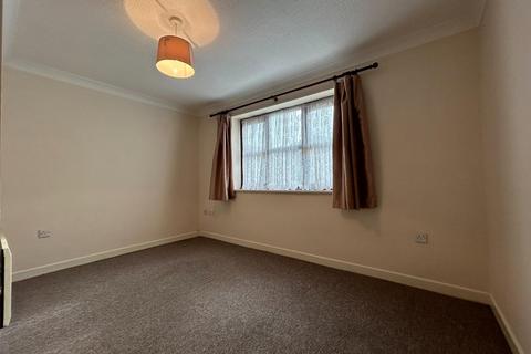 1 bedroom flat to rent, Parsons Court, Parsonage Street, Halstead CO9