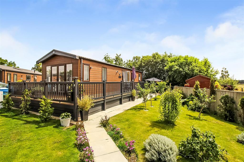 Neasham road hurworth moor darlington 2 bed detached bungalow 129 950