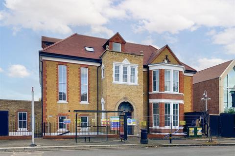 1 bedroom flat to rent, Kingston Road, Wimbledon SW19