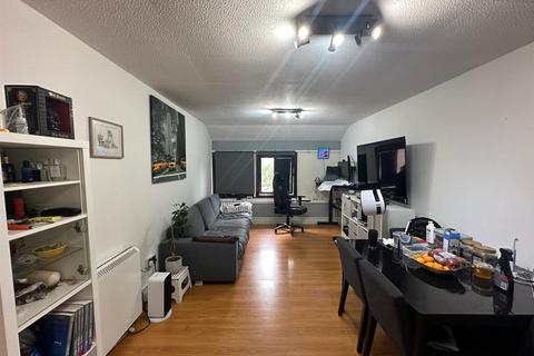 1 bedroom flat for sale, Ashfields, Peterborough PE3