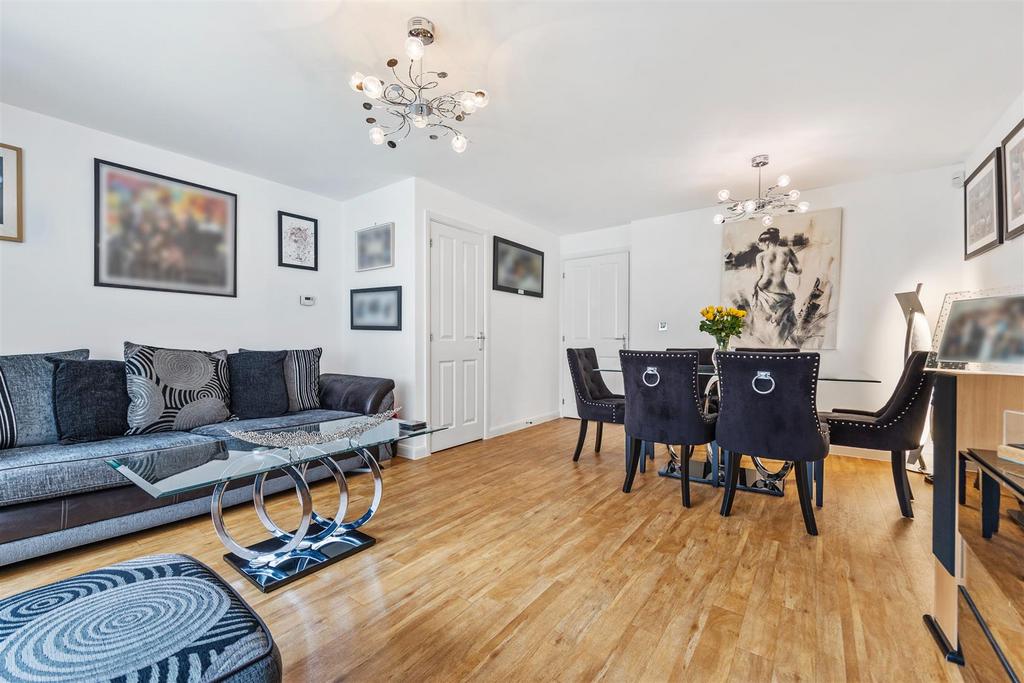 22 Willinson Crescent Web 13.jpg