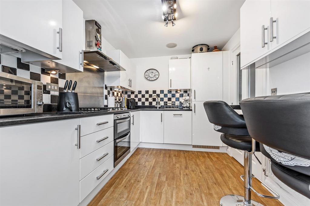 22 Willinson Crescent Web 10.jpg